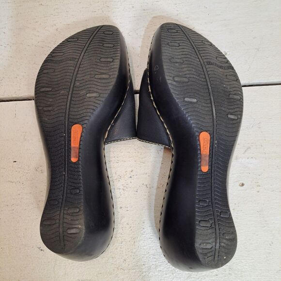 Born Wedge Sandals Open Toe  Black Leather Slip On Sandals Women's Size 8 W - Picture 5 of 6